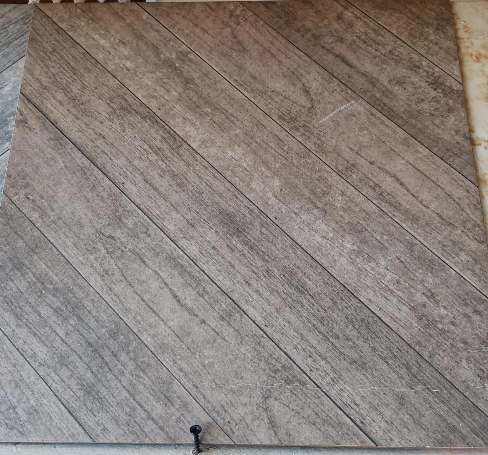 CEIBO BEIGE 36X36 2º CAL 2.68 M2 - " ALBERDI " SALTA COD 32852